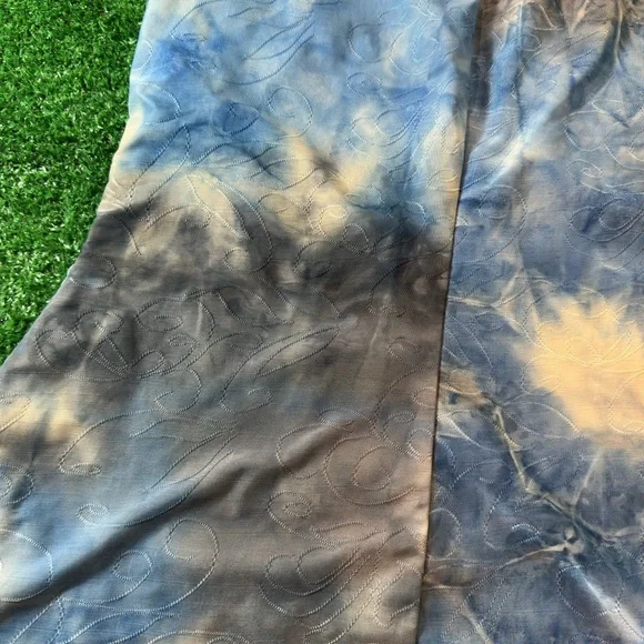 AB Studio Y2K Gray and Blue Ruched Sleeveless Embroidered Cowl Neck Tank Top - Picture 5 of 7